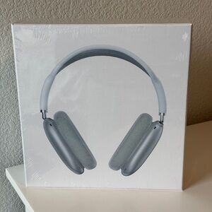 Premium Wireless Headphones Silver